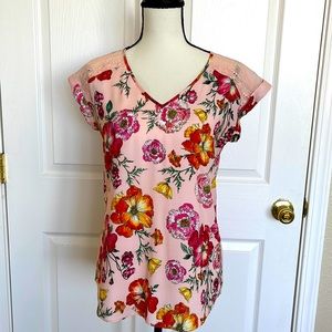 Express Pink Floral Top. Size Small.